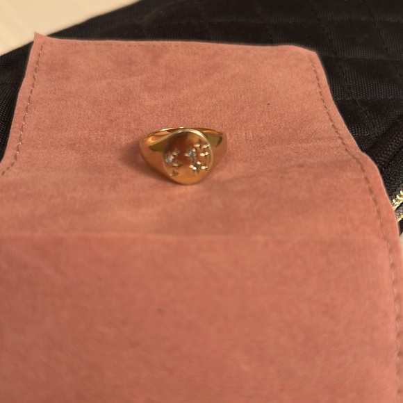 Mejuri ring - Picture 5 of 5